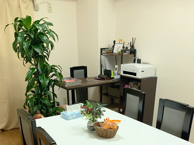 豊橋休憩ルーム02です