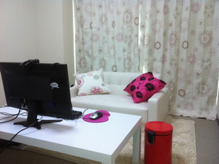 立川チャットレディー専用ルームの風景01